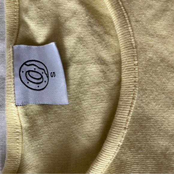 Zoomies cropped top tees - size small - Picture 6 of 6